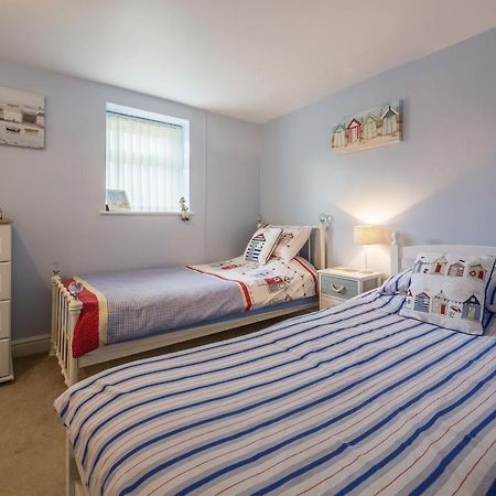 Bay View Apartment ハンスタントン エクステリア 写真